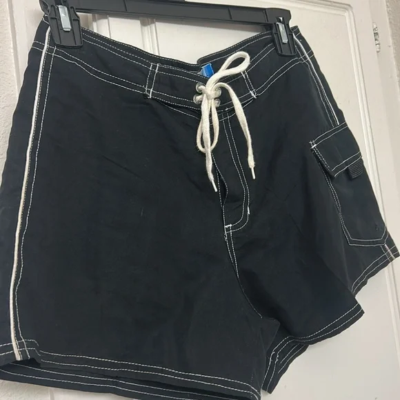 Black White Board shorts Vintage Y2K Nina Capri Size 8 Swim Shorts - Picture 2 of 5